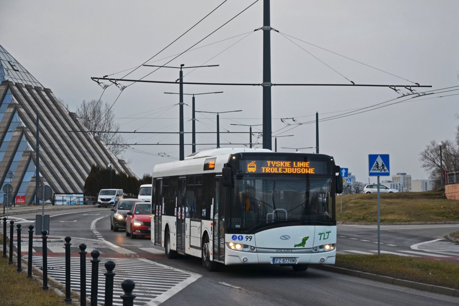 trolejbus hybrydowy