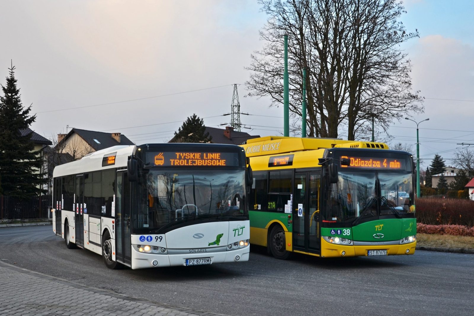 trolejbus hybrydowy
