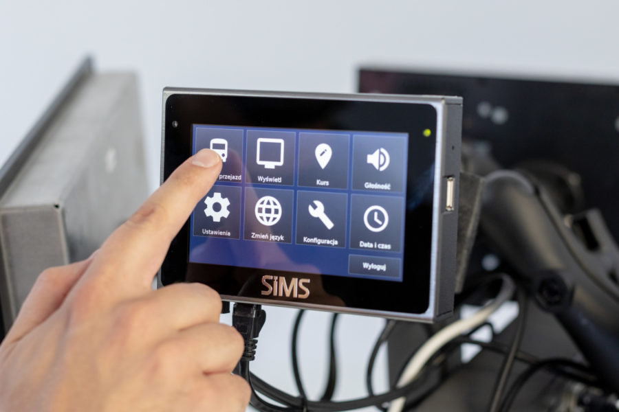 STR 3 to prosty i intuicyjny sterownik tablic