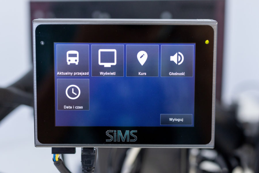 STR 3 to prosty i intuicyjny sterownik tablic