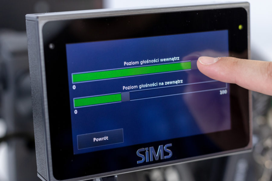 STR 3 to prosty i intuicyjny sterownik tablic