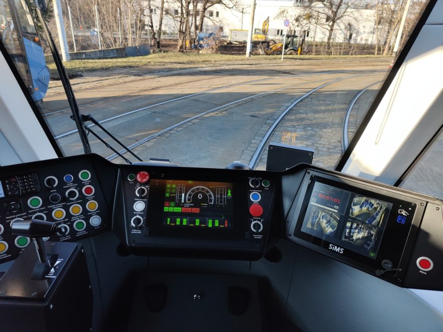 erca systemów Informacji pasażerskiej oraz monitoringi czyli Autokomputer SIL3