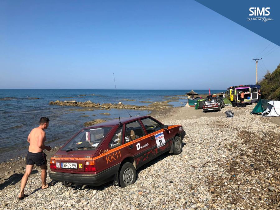 Złombol Rally Team Jedziemy z pomocą